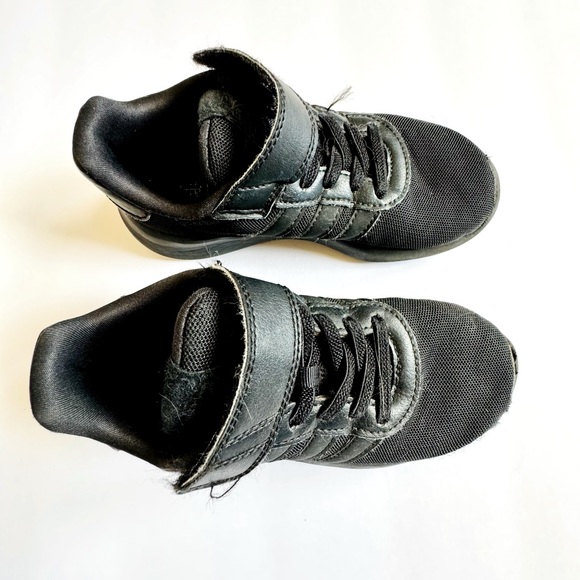 Adidas Kid Sneakers - Picture 4 of 6